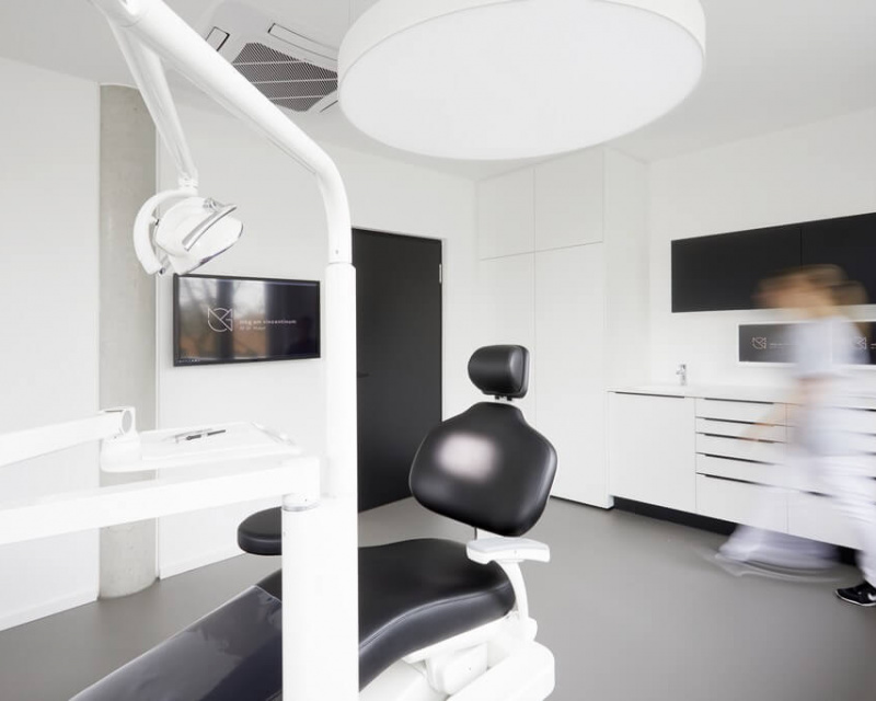 MKG Augsburg am Vincentinum - Dr. Dr. Stefan Mayr